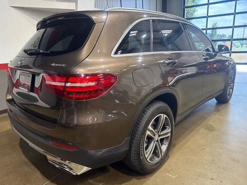 Used 2017 Mercedes-Benz GLC 300 4MATIC image 44