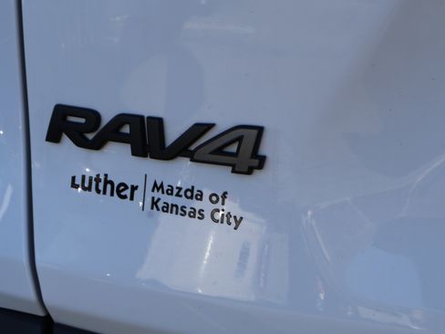 Used 2024 Toyota RAV4 Adventure image 18