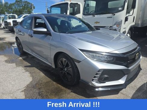 Used 2019 Honda Civic EX image 4