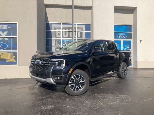 New 2026 Ford Ranger Lariat w/ Trailer Tow Package AWD/4WD image 2