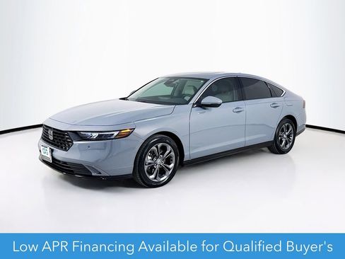 Used 2025 Honda Accord EX-L image 3