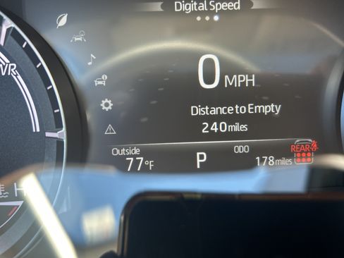 Used 2026 Toyota Highlander XLE AWD/4WD image 24