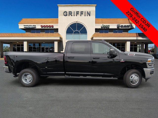 New 2026 RAM 3500 Tradesman AWD/4WD image 3