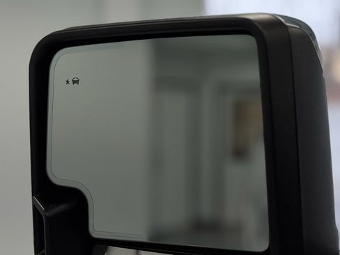 Used 2020 GMC Sierra 3500 Denali w/ Denali Ultimate Package image 19