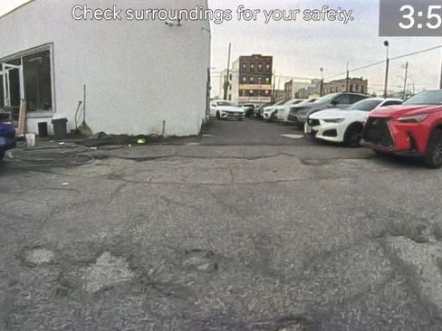 Used 2022 Genesis GV80 2.5T w/ Prestige Package 04 image 33