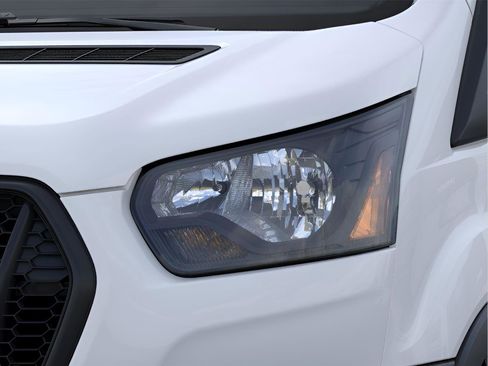 New 2025 Ford Transit 250 Low Roof RWD image 18