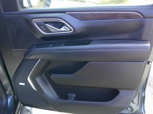 Used 2021 Chevrolet Tahoe Z71 image 25