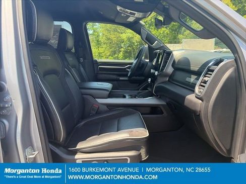 Used 2025 RAM 1500 Laramie AWD/4WD image 36