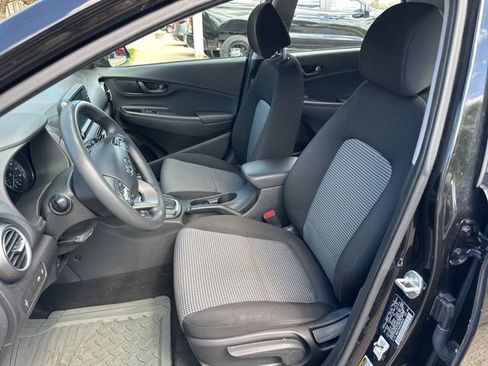 Used 2019 Hyundai Kona SE FWD image 13