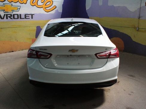 Used 2022 Chevrolet Malibu LT image 7