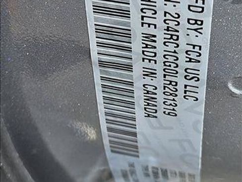 Used 2020 Chrysler Voyager LX w/ Cold Weather Group FWD image 26