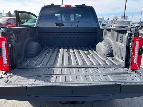 Used 2024 Ford F350 Lariat image 27