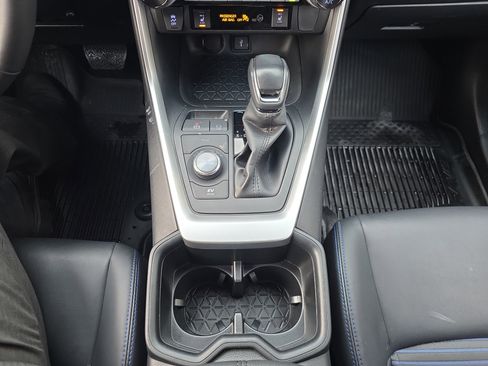 Used 2022 Toyota RAV4 XSE image 25