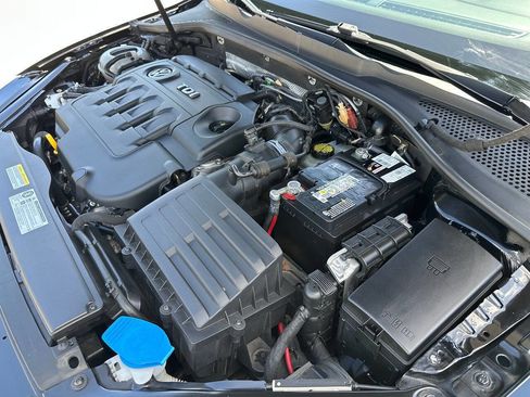 Used 2015 Volkswagen Golf TDI SEL FWD image 30