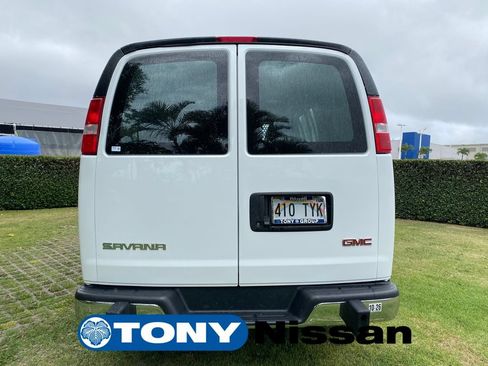 Used 2025 GMC Savana 2500 w/ Driver Convenience Package RWD image 6