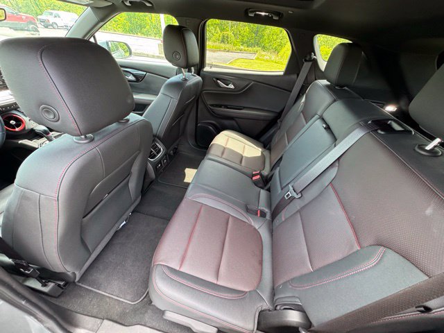 Used 2023 Chevrolet Blazer RS w/ Driver Confidence II Package AWD/4WD image 15