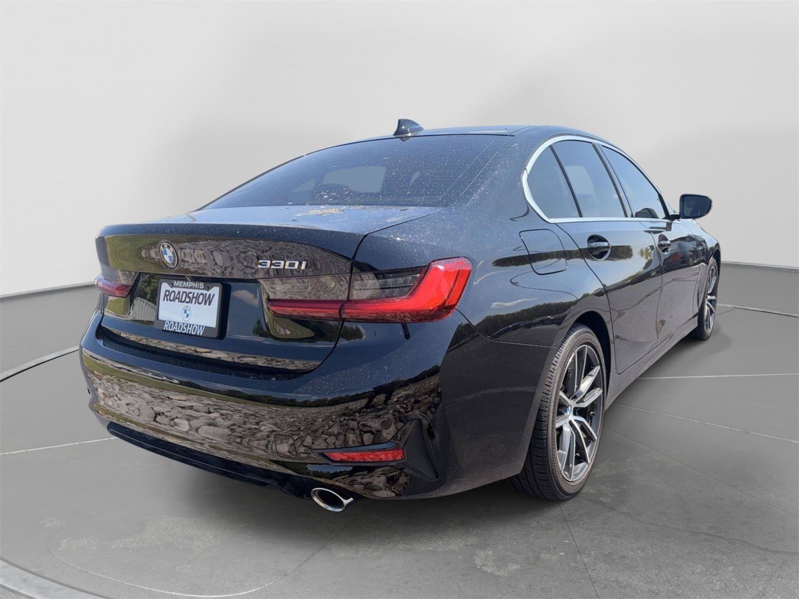 Used 2020 BMW 330i Sedan w/ Convenience Package RWD image 3