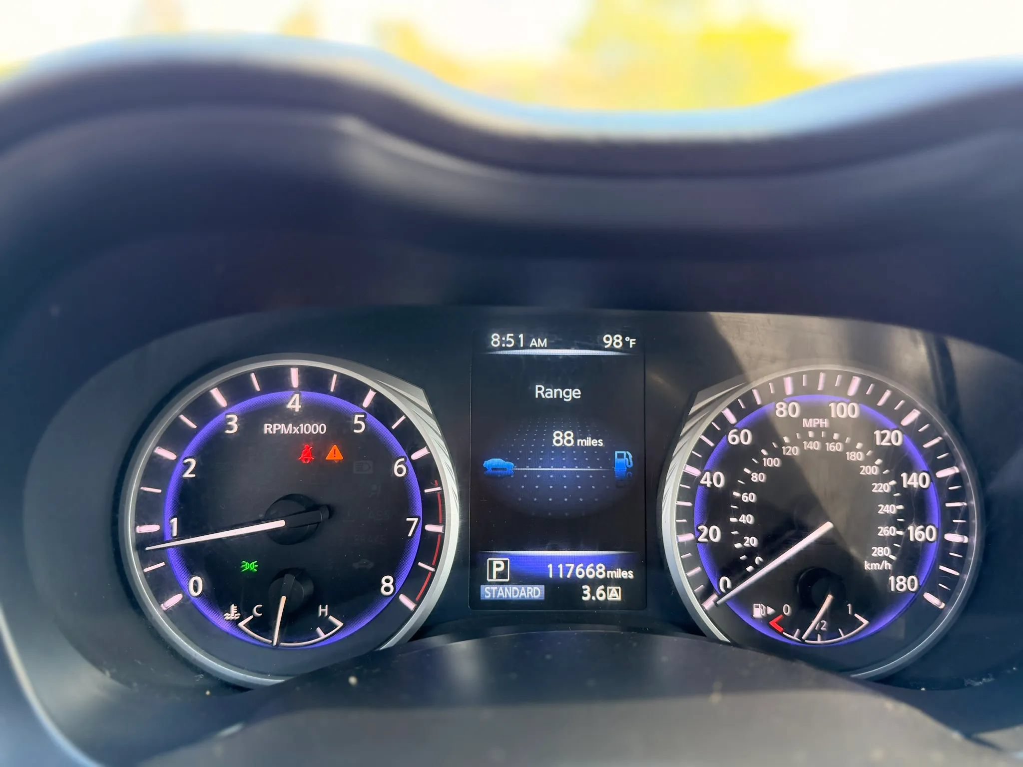 Used 2017 INFINITI Q60 2.0t w/ Moonroof Package RWD image 21
