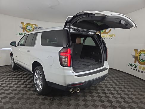 Certified 2023 Chevrolet Suburban High Country image 34