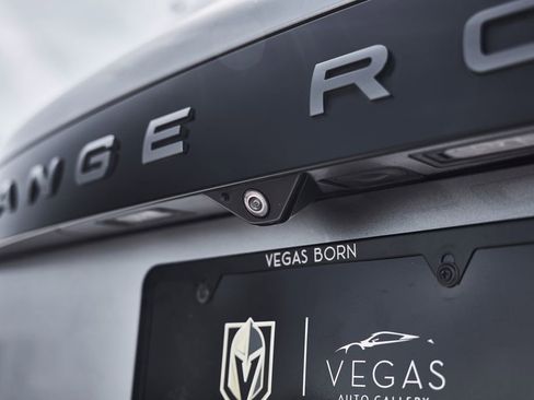 Used 2024 Land Rover Range Rover SE image 13