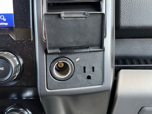 Used 2020 Ford F150 XLT w/ Equipment Group 302A Luxury image 36