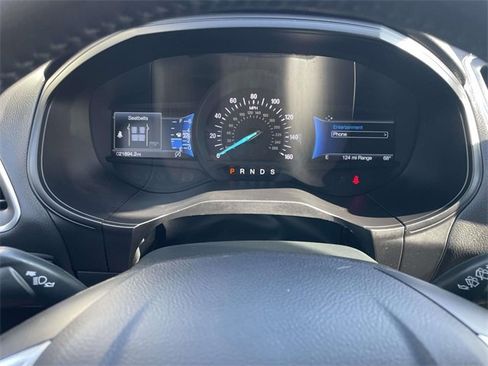 Used 2024 Ford Edge Titanium image 14