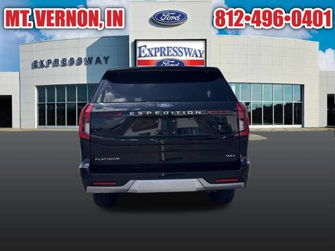 Used 2025 Ford Expedition Max Platinum AWD/4WD image 5