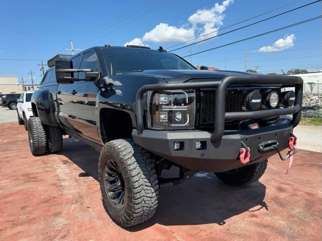 Used 2016 Chevrolet Silverado 3500 High Country w/ Duramax Plus Package AWD/4WD image 3
