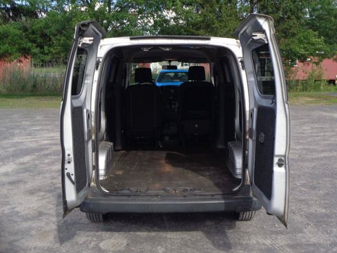 Used 2017 Nissan NV200 S w/ Back Door Glass Package FWD image 8