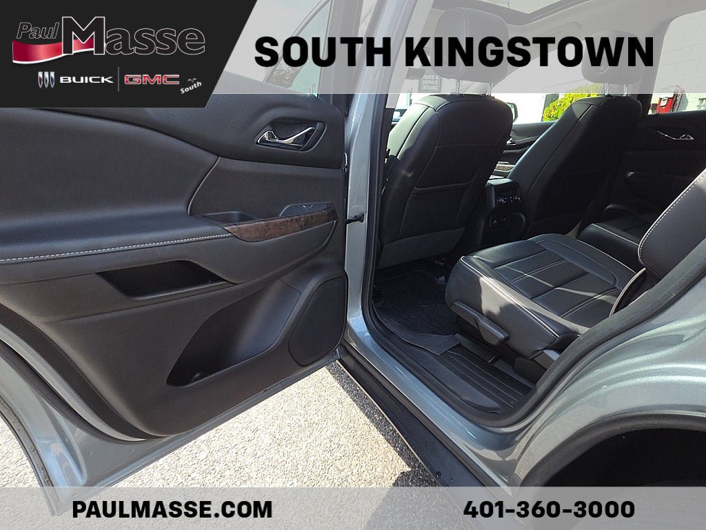 Used 2023 GMC Acadia Denali w/ Denali Ultimate Package AWD/4WD image 18