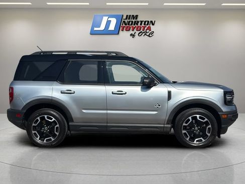 Used 2022 Ford Bronco Sport Outer Banks w/ Tech Package AWD/4WD image 4