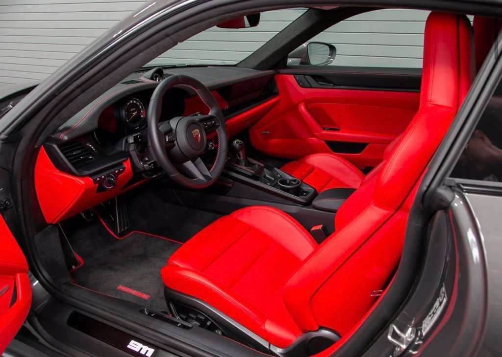 Used 2022 Porsche 911 GT3 RWD image 2