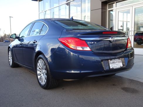 Used 2011 Buick Regal CXL w/ RL4 Preferred Equipment Group image 3