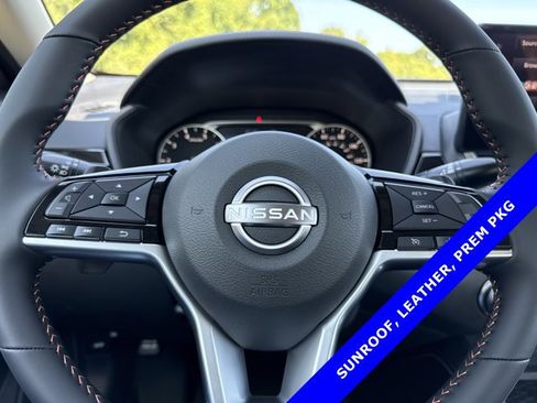 New 2025 Nissan Altima 2.5 SR w/ SR Premium Package image 20