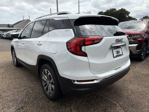 Used 2019 GMC Terrain SLT AWD/4WD image 9