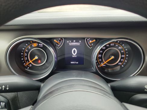 Used 2018 Jeep Wrangler Unlimited Sport image 23