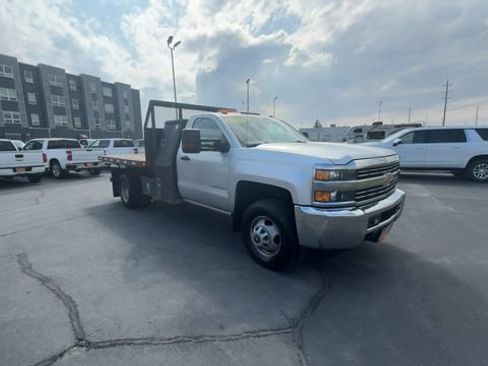 Used 2016 Chevrolet Silverado 3500 W/T w/ WT Convenience Package AWD/4WD image 2