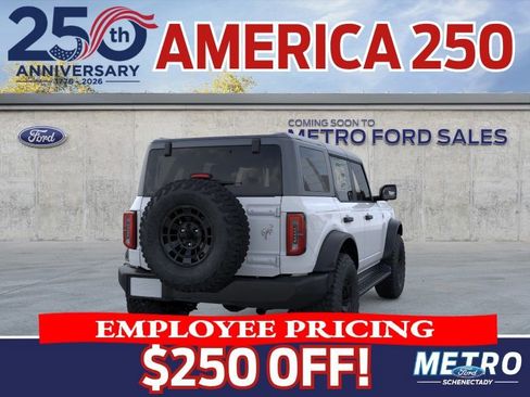 New 2026 Ford Bronco Outer Banks AWD/4WD image 8