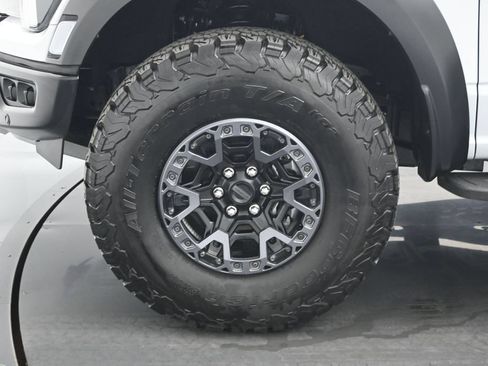 Certified 2025 Ford F150 Raptor w/ Equipment Group 803A Raptor R AWD/4WD image 27