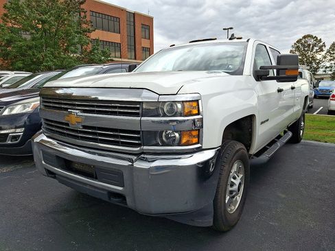 Used 2016 Chevrolet Silverado 2500 W/T w/ WT Convenience Package image 2