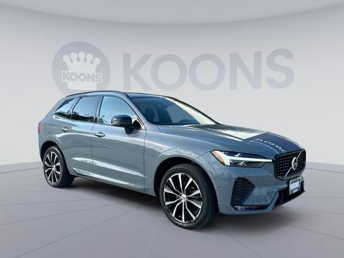Certified 2023 Volvo XC60 B5 Plus w/ Climate Package AWD/4WD image 10