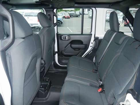 Used 2024 Jeep Wrangler Sport S image 24