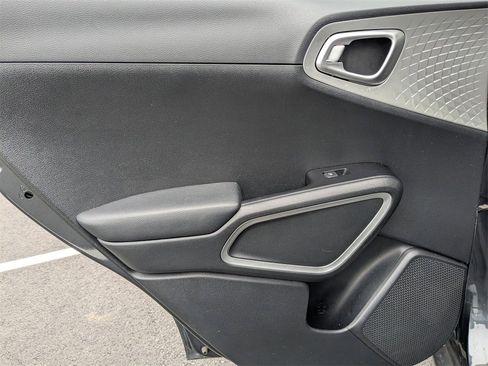 Used 2024 Kia Soul LX w/ Option Group 015 image 26