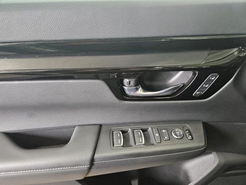 Used 2025 Honda CR-V EX-L image 30