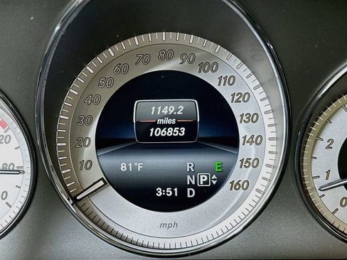 Used 2015 Mercedes-Benz GLK 350 4MATIC image 13