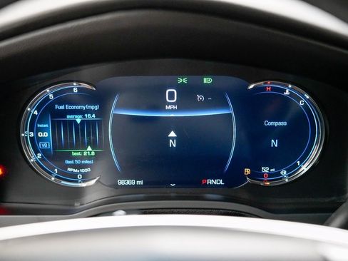 Used 2019 Cadillac Escalade ESV Luxury image 16