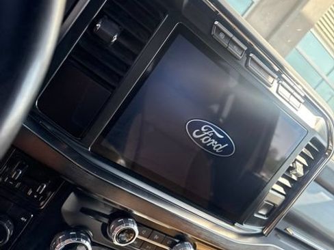 Used 2024 Ford F350 Lariat AWD/4WD image 10