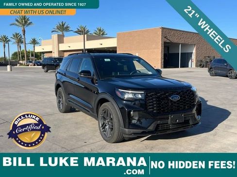 Used 2025 Ford Explorer ST-Line w/ ST-Line Street Pack AWD/4WD image 1