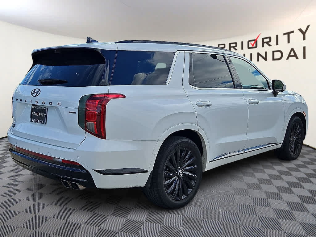 Used 2025 Hyundai Palisade Calligraphy AWD/4WD image 4