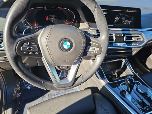 Used 2020 BMW X5 xDrive40i w/ Premium Package image 18